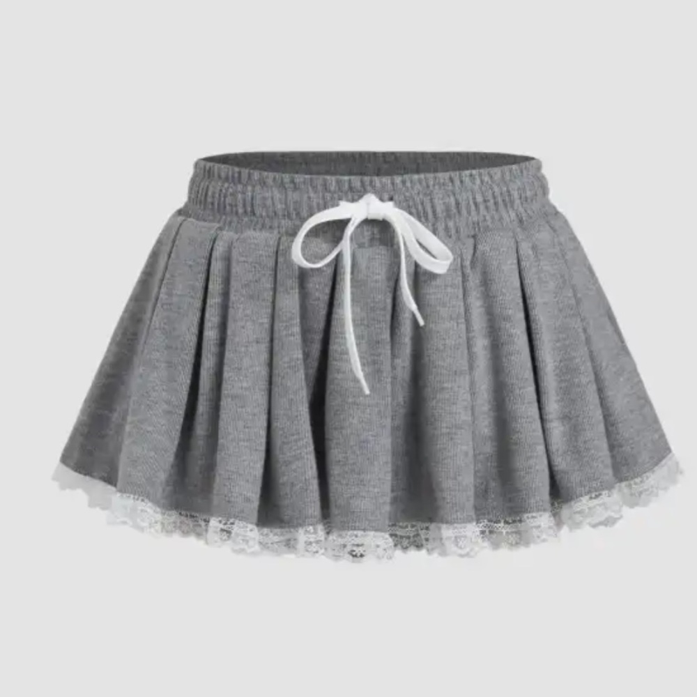 NWT Pleated Lace Trim Knotted Mini Skort | small